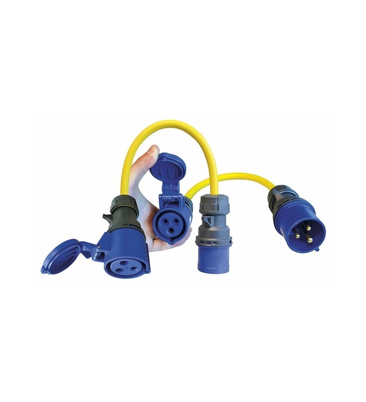 Adaptador de macho 16A a hembra 32A CEE-17