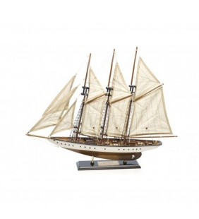 Velero Atlantic