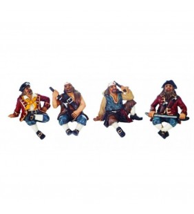 Conjunto 4 piratas sentados