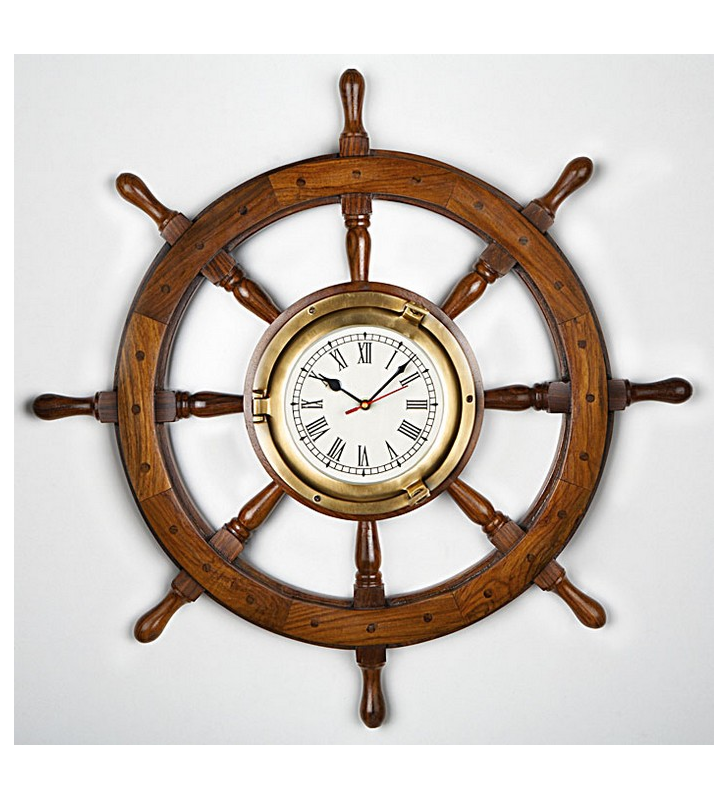Rueda de timón con reloj
